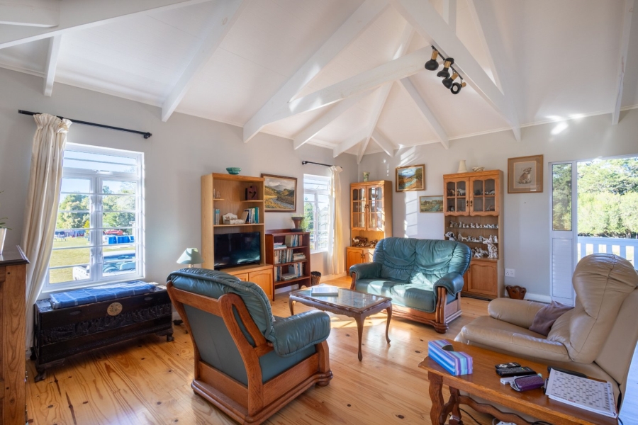 6 Bedroom Property for Sale in Plettenberg Bay Rural Western Cape